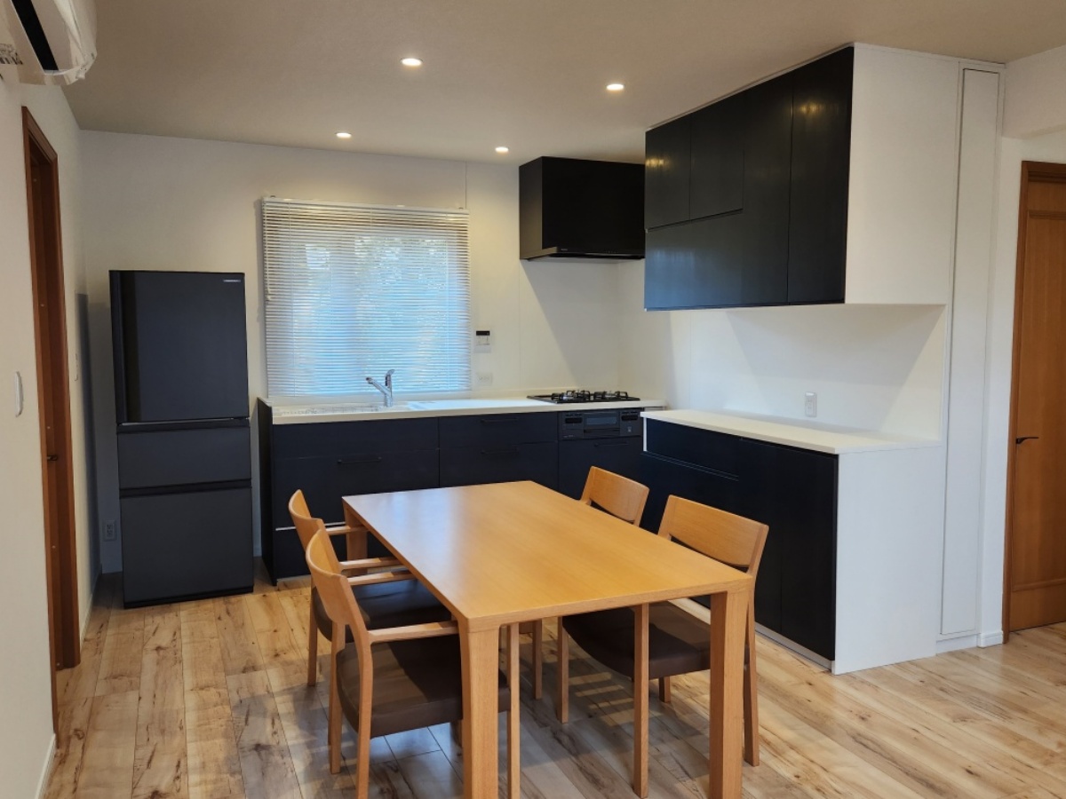 batch_2024-04-18 09.47.54